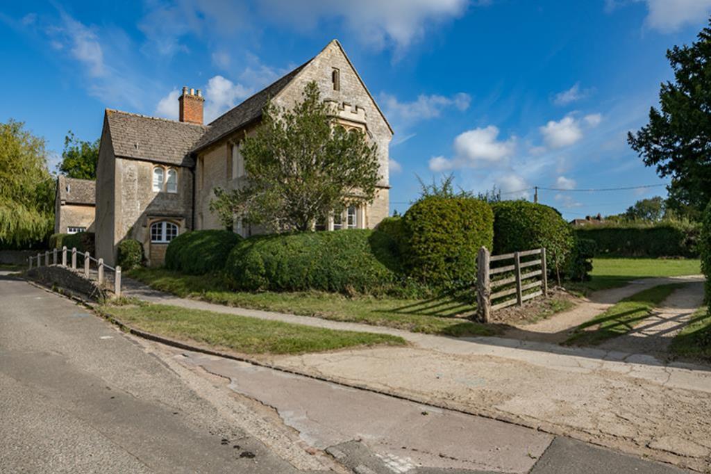 2 bedroom Duplex for rent in Woodstock Road, Yarnton, OX5 1PN Breckon